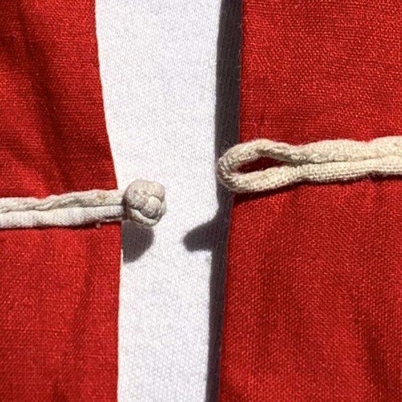 Women's Vest - Picture 7 of 16